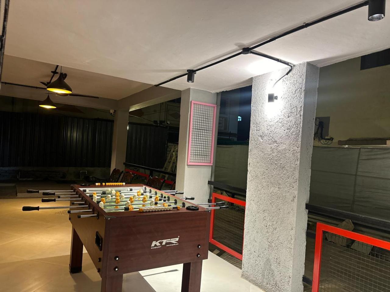 Travotale Hostel And Cowork Koregaonpark Pune Zewnętrze zdjęcie