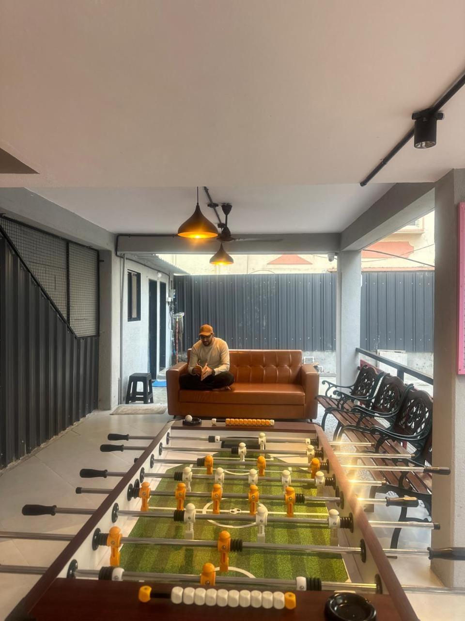 Travotale Hostel And Cowork Koregaonpark Pune Zewnętrze zdjęcie