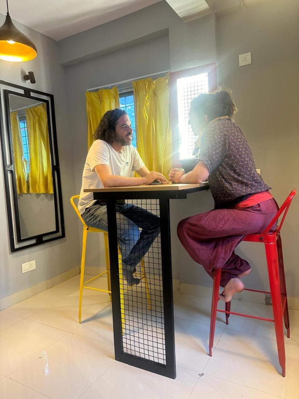 Travotale Hostel And Cowork Koregaonpark Pune Zewnętrze zdjęcie